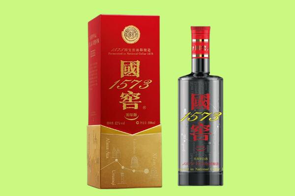 昆明市五华回收国窖1573.jpg